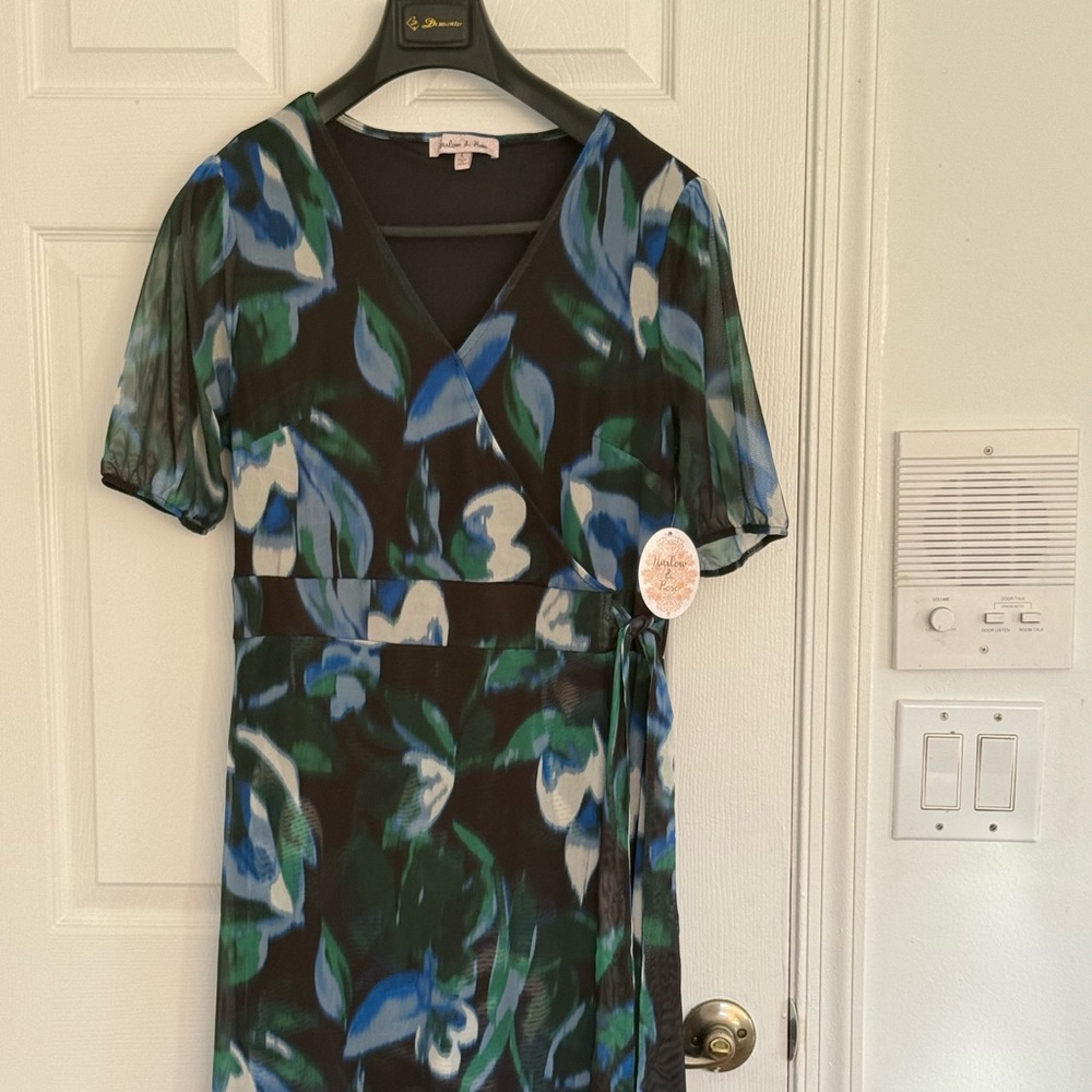 Harlow & Rose Green and Blue Short Sleeve Dress Nwt - Picture 1 of 16